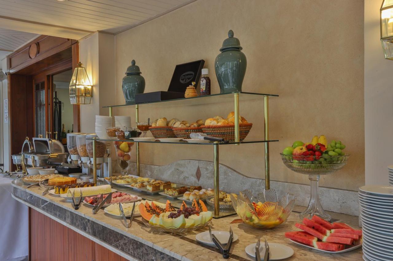 Le Suisse Elegance Hotel กังโปสดูจอร์เดา ภายนอก รูปภาพ