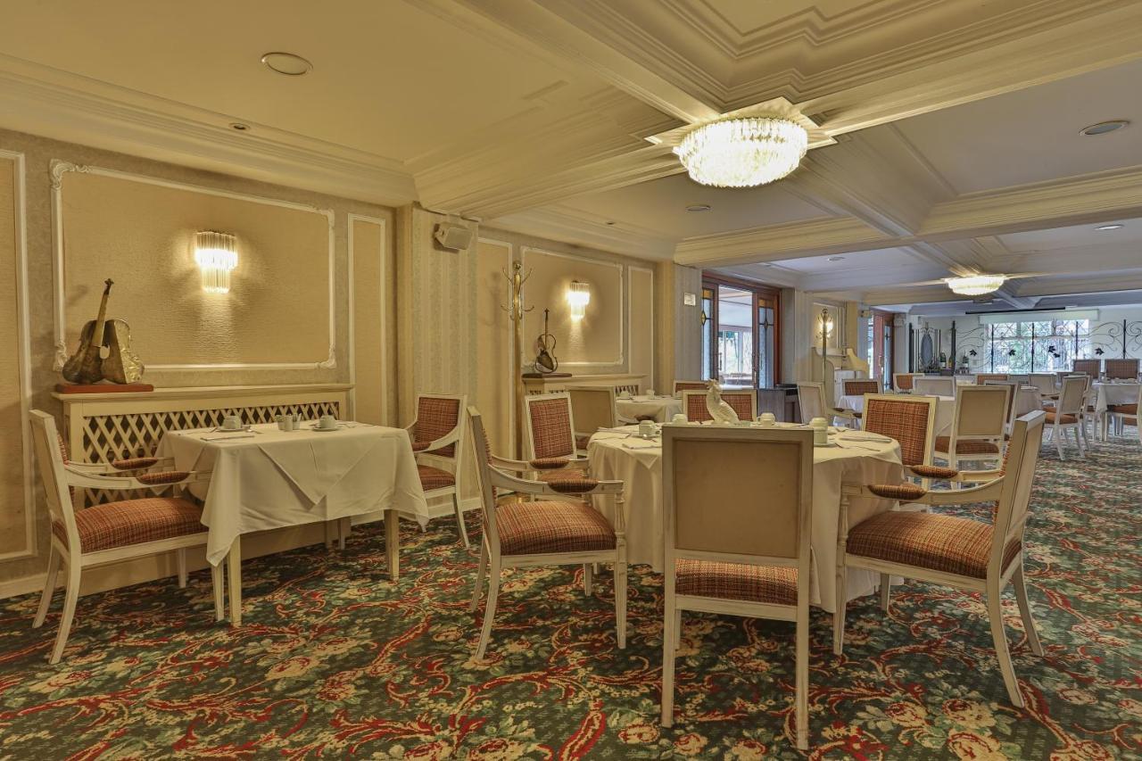 Le Suisse Elegance Hotel กังโปสดูจอร์เดา ภายนอก รูปภาพ